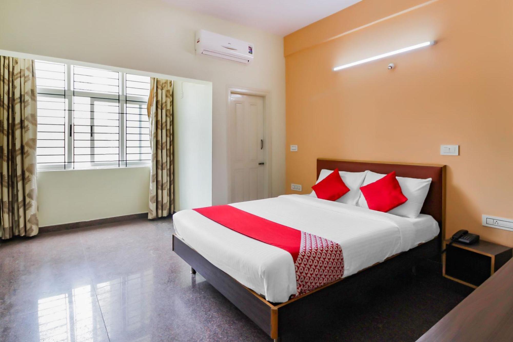 Hotel Collection O The Olive Shine Mysore Exterior foto